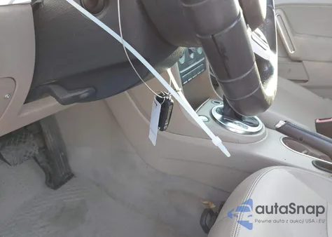 2014 Volkswagen Beetle 2.5L z USA, uszkodzony, nr VIN 3VWJX7AT6EM603652